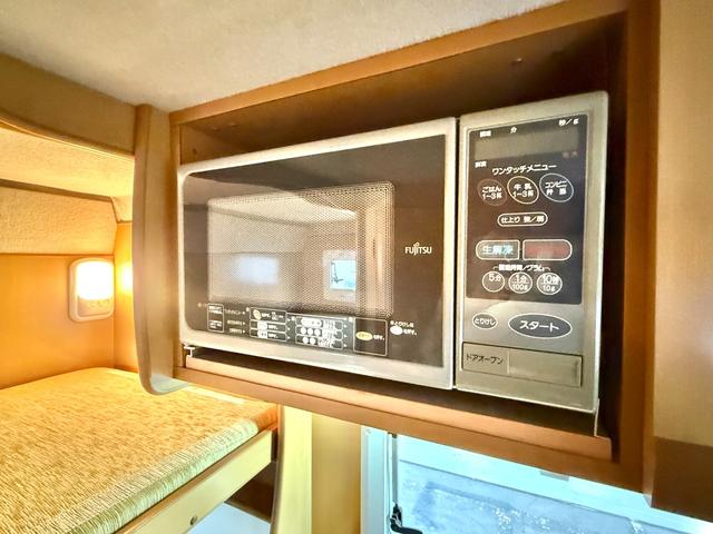 カムロード  バンテック コルドバンクス ディーゼル 8名乗車 タイベル交換済 FFヒータ- 新品冷蔵庫 ランチョ製前後ショック リアクーラー サイドオーニング 1500Wインバーター 電子レンジ テレビ(7枚目)