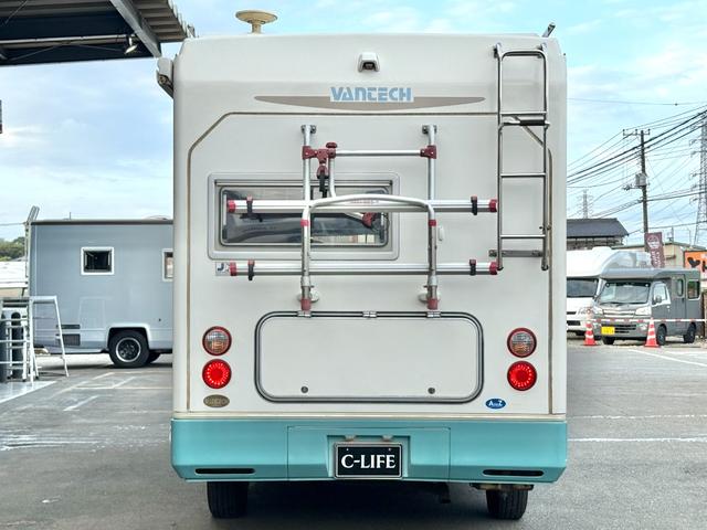カムロード  バンテック コルドバンクス ディーゼル 8名乗車 タイベル交換済 FFヒータ- 新品冷蔵庫 ランチョ製前後ショック リアクーラー サイドオーニング 1500Wインバーター 電子レンジ テレビ(19枚目)