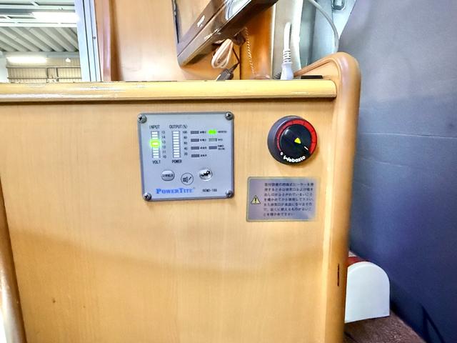 カムロード  バンテック コルドバンクス ディーゼル 8名乗車 タイベル交換済 FFヒータ- 新品冷蔵庫 ランチョ製前後ショック リアクーラー サイドオーニング 1500Wインバーター 電子レンジ テレビ(47枚目)