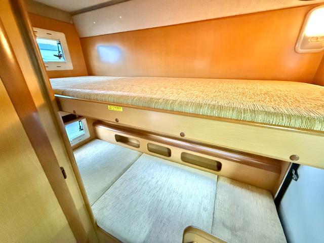 カムロード  バンテック コルドバンクス ディーゼル 8名乗車 タイベル交換済 FFヒータ- 新品冷蔵庫 ランチョ製前後ショック リアクーラー サイドオーニング 1500Wインバーター 電子レンジ テレビ(53枚目)