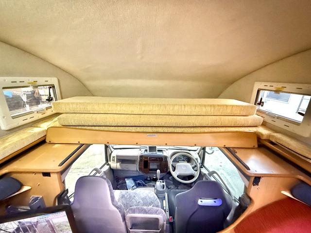 カムロード  バンテック コルドバンクス ディーゼル 8名乗車 タイベル交換済 FFヒータ- 新品冷蔵庫 ランチョ製前後ショック リアクーラー サイドオーニング 1500Wインバーター 電子レンジ テレビ(61枚目)