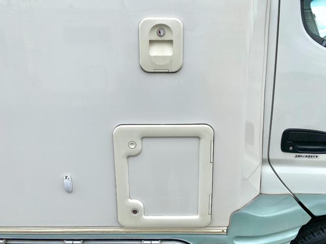 カムロード  バンテック ジル480スキップ ディーゼル4WD 9名乗車 ワンオーナー 家庭用エアコン FFヒーター ソーラーパネル 社外アルミ 運転席レカロ 地デジチューナー BSアンテナ 新品タイヤ(29枚目)