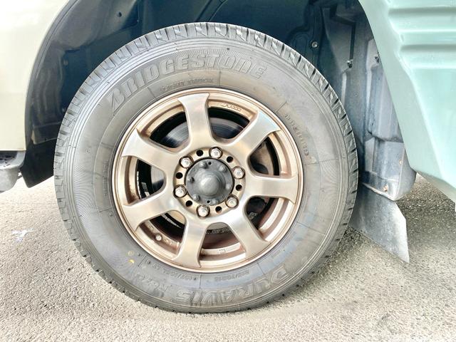 カムロード  バンテック ジル480スキップ ディーゼル4WD 9名乗車 ワンオーナー 家庭用エアコン FFヒーター ソーラーパネル 社外アルミ 運転席レカロ 地デジチューナー BSアンテナ 新品タイヤ(34枚目)