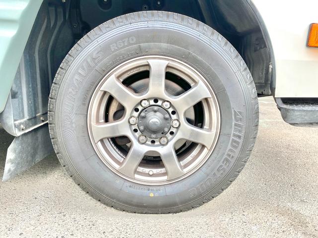 カムロード  バンテック ジル480スキップ ディーゼル4WD 9名乗車 ワンオーナー 家庭用エアコン FFヒーター ソーラーパネル 社外アルミ 運転席レカロ 地デジチューナー BSアンテナ 新品タイヤ(35枚目)
