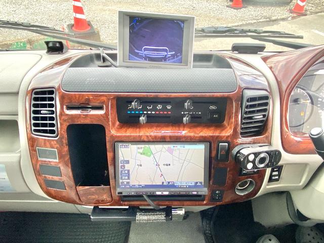 カムロード  バンテック ジル480スキップ ディーゼル4WD 9名乗車 ワンオーナー 家庭用エアコン FFヒーター ソーラーパネル 社外アルミ 運転席レカロ 地デジチューナー BSアンテナ 新品タイヤ(40枚目)