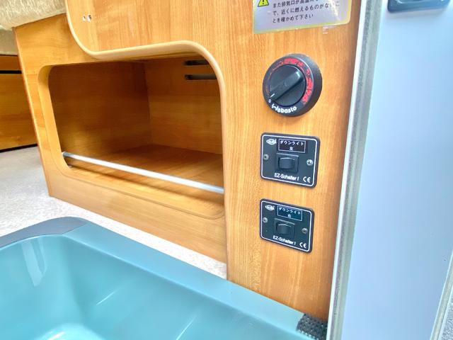 カムロード  バンテック ジル480スキップ ディーゼル4WD 9名乗車 ワンオーナー 家庭用エアコン FFヒーター ソーラーパネル 社外アルミ 運転席レカロ 地デジチューナー BSアンテナ 新品タイヤ(49枚目)