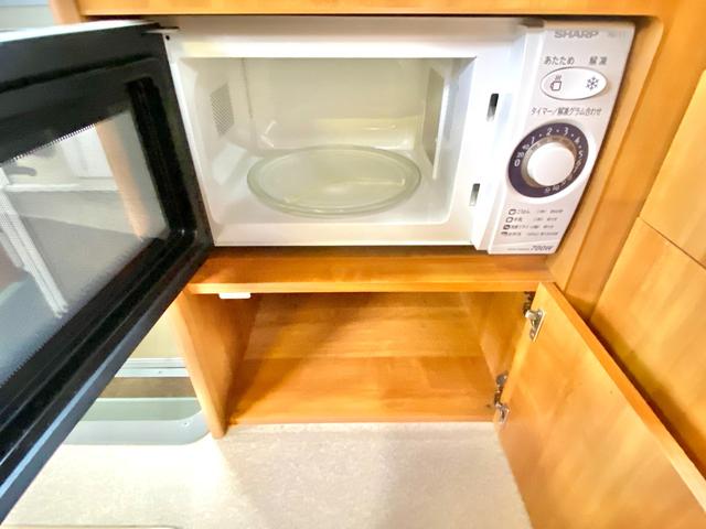 カムロード  バンテック ジル480スキップ ディーゼル4WD 9名乗車 ワンオーナー 家庭用エアコン FFヒーター ソーラーパネル 社外アルミ 運転席レカロ 地デジチューナー BSアンテナ 新品タイヤ(53枚目)