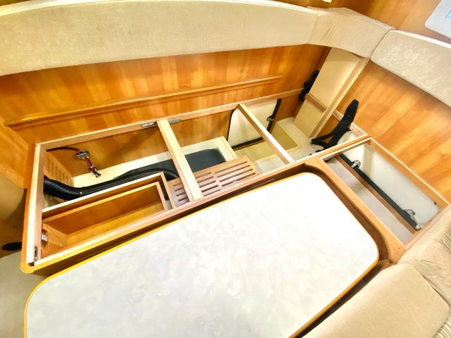 カムロード  バンテック ジル480スキップ ディーゼル4WD 9名乗車 ワンオーナー 家庭用エアコン FFヒーター ソーラーパネル 社外アルミ 運転席レカロ 地デジチューナー BSアンテナ 新品タイヤ(69枚目)