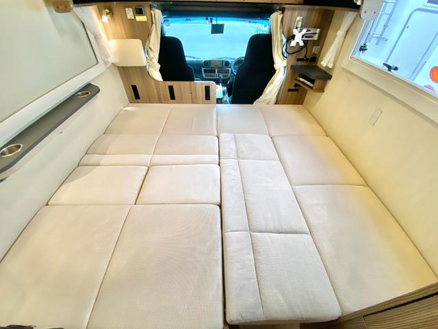 カムロード 　バンテック　ジル　ディーゼル４ＷＤ　ワンオーナー　カーセールスワタナベ製エアサス　家庭用エアコン　ＦＦヒータ－　ソーラーパネル　温水ボイラー　マルチルーム　電動ステップ　１５００Ｗインバーター（15枚目）