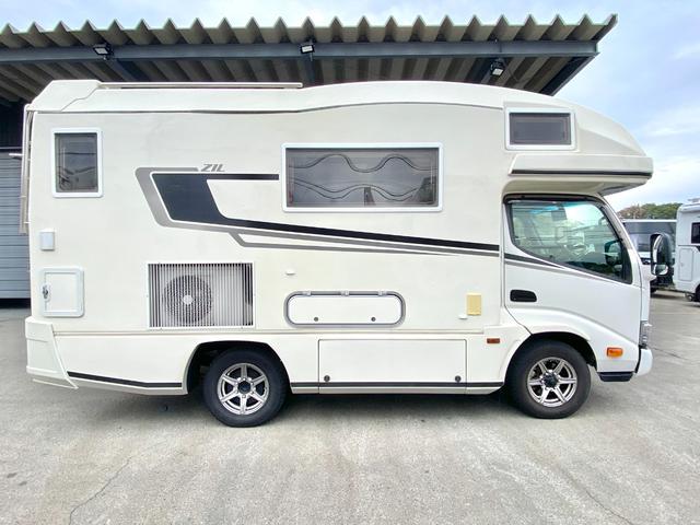 カムロード 　バンテック　ジル　ディーゼル４ＷＤ　ワンオーナー　カーセールスワタナベ製エアサス　家庭用エアコン　ＦＦヒータ－　ソーラーパネル　温水ボイラー　マルチルーム　電動ステップ　１５００Ｗインバーター（22枚目）