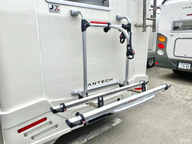 カムロード 　バンテック　ジル　ディーゼル４ＷＤ　ワンオーナー　カーセールスワタナベ製エアサス　家庭用エアコン　ＦＦヒータ－　ソーラーパネル　温水ボイラー　マルチルーム　電動ステップ　１５００Ｗインバーター（30枚目）