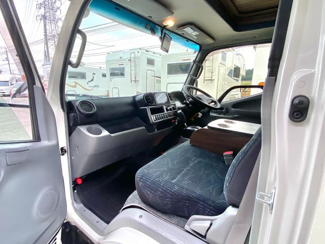 カムロード 　バンテック　ジル　ディーゼル４ＷＤ　ワンオーナー　カーセールスワタナベ製エアサス　家庭用エアコン　ＦＦヒータ－　ソーラーパネル　温水ボイラー　マルチルーム　電動ステップ　１５００Ｗインバーター（37枚目）