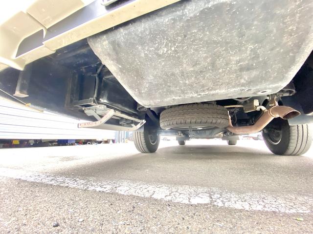 カムロード 　バンテック　ジル　ディーゼル４ＷＤ　ワンオーナー　カーセールスワタナベ製エアサス　家庭用エアコン　ＦＦヒータ－　ソーラーパネル　温水ボイラー　マルチルーム　電動ステップ　１５００Ｗインバーター（78枚目）