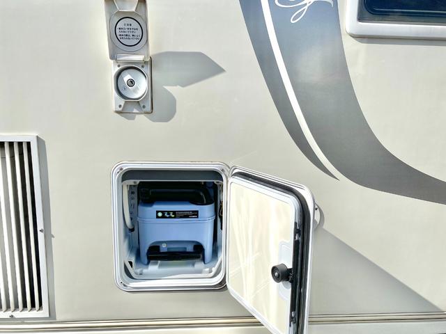 カムロード 　バンテック　ジル５２０　ディーゼル４ＷＤ　ワンオーナー車　リチウムイオンバッテリー６００Ａｈ　家庭用エアコン　ＦＦヒータ－　温水ボイラー　サイドオーニング　マルチルーム　シャワー　カセットトイレ（28枚目）