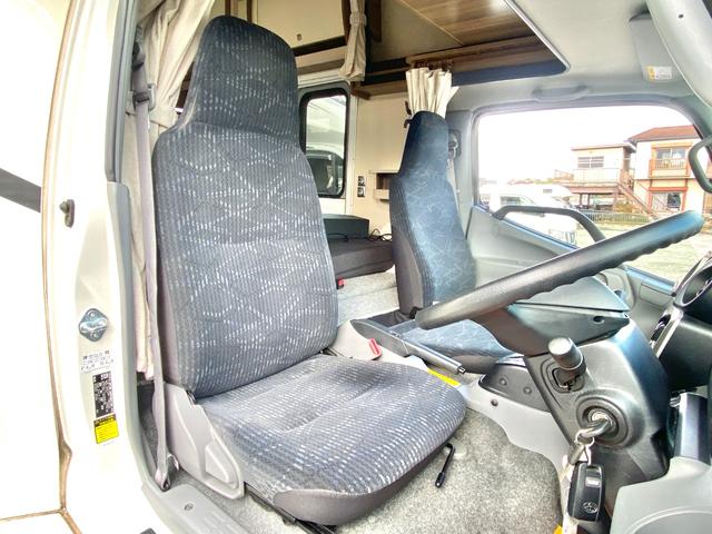 カムロード 　バンテック　ジル５２０　ディーゼル４ＷＤ　ワンオーナー車　リチウムイオンバッテリー６００Ａｈ　家庭用エアコン　ＦＦヒータ－　温水ボイラー　サイドオーニング　マルチルーム　シャワー　カセットトイレ（31枚目）