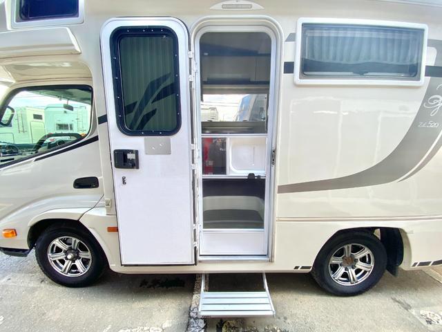 カムロード 　バンテック　ジル５２０　ディーゼル４ＷＤ　ワンオーナー車　リチウムイオンバッテリー６００Ａｈ　家庭用エアコン　ＦＦヒータ－　温水ボイラー　サイドオーニング　マルチルーム　シャワー　カセットトイレ（41枚目）
