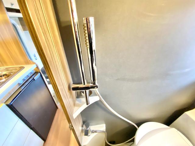 カムロード 　バンテック　ジル５２０　ディーゼル４ＷＤ　ワンオーナー車　リチウムイオンバッテリー６００Ａｈ　家庭用エアコン　ＦＦヒータ－　温水ボイラー　サイドオーニング　マルチルーム　シャワー　カセットトイレ（59枚目）