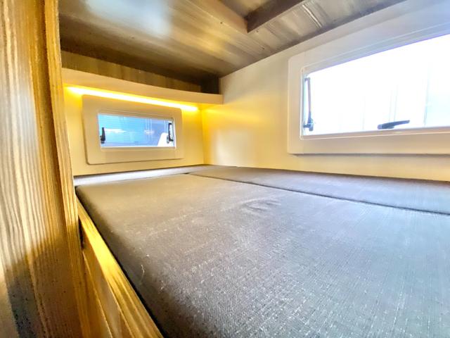 カムロード 　バンテック　ジル５２０　ディーゼル４ＷＤ　ワンオーナー車　リチウムイオンバッテリー６００Ａｈ　家庭用エアコン　ＦＦヒータ－　温水ボイラー　サイドオーニング　マルチルーム　シャワー　カセットトイレ（62枚目）