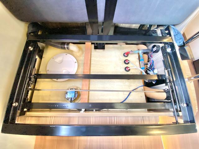 カムロード 　バンテック　ジル５２０　ディーゼル４ＷＤ　ワンオーナー車　リチウムイオンバッテリー６００Ａｈ　家庭用エアコン　ＦＦヒータ－　温水ボイラー　サイドオーニング　マルチルーム　シャワー　カセットトイレ（65枚目）