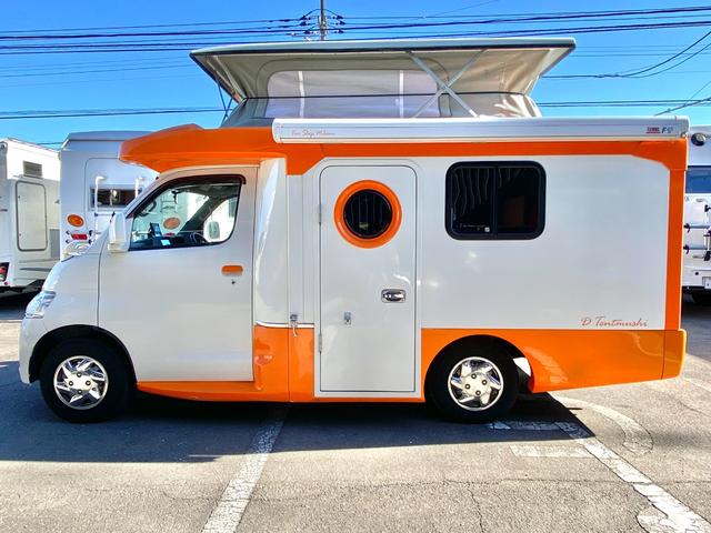 タウンエーストラック 　バンショップミカミ　Ｄテントむし　ポップアップルーフ　６名乗車　ＦＦヒーター　１２Ｖ電子レンジ　冷蔵庫　サイドオーニング　走行充電　外部充電　ギャレー　１０Ｌ給排水ポリタンク　ＥＴＣ　ナビ（15枚目）