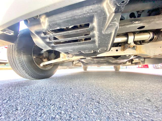 タウンエーストラック 　バンショップミカミ　Ｄテントむし　ポップアップルーフ　６名乗車　ＦＦヒーター　１２Ｖ電子レンジ　冷蔵庫　サイドオーニング　走行充電　外部充電　ギャレー　１０Ｌ給排水ポリタンク　ＥＴＣ　ナビ（27枚目）