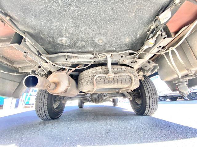 タウンエーストラック 　バンテック　アトム４０５　７名乗車　レンタアップ　ＦＦヒーター　ツインサブ　１５００Ｗインバータ　ルーフベント　サイドオーニング　サイクルキャリア　冷蔵庫　電子レンジ　マルチルーム　外部充電　走行充電（35枚目）