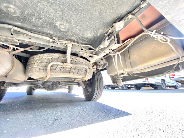 タウンエーストラック 　バンテック　アトム４０５　７名乗車　レンタアップ　ＦＦヒーター　ツインサブ　１５００Ｗインバータ　ルーフベント　サイドオーニング　サイクルキャリア　冷蔵庫　電子レンジ　マルチルーム　外部充電　走行充電（36枚目）