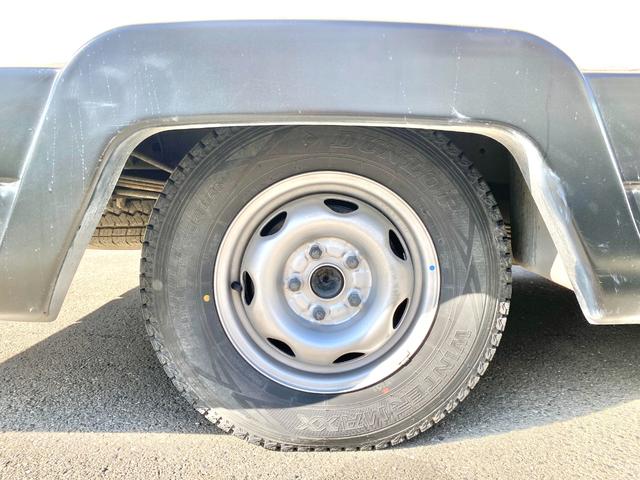 タウンエーストラック 　バンテック　アトム４０５　７名乗車　レンタアップ　ＦＦヒーター　ツインサブ　１５００Ｗインバータ　ルーフベント　サイドオーニング　サイクルキャリア　冷蔵庫　電子レンジ　マルチルーム　外部充電　走行充電（39枚目）