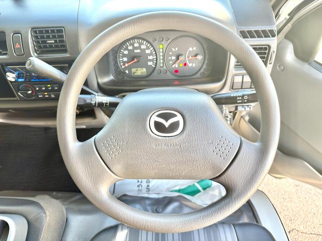 ボンゴトラック 　ＡｔｏＺ　アミティ　ポルト　ウィンドウエアコン　ソーラーパネル　オートライト社外品　テレビ　１２Ｖ冷蔵庫　マックスファン　キッチン　シンク　２０００Ｗインバーター　走行充電　ＥＴＣ２．０（33枚目）