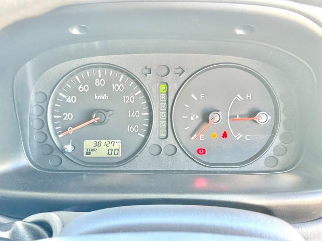 ボンゴトラック 　ＡｔｏＺ　アミティ　ポルト　ウィンドウエアコン　ソーラーパネル　オートライト社外品　テレビ　１２Ｖ冷蔵庫　マックスファン　キッチン　シンク　２０００Ｗインバーター　走行充電　ＥＴＣ２．０（34枚目）