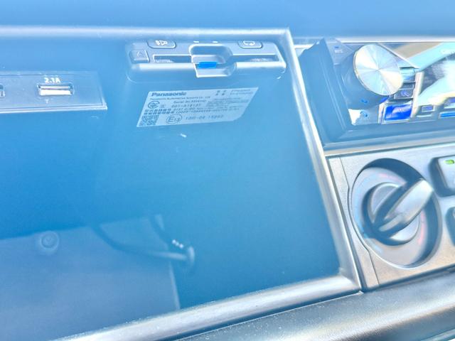 ボンゴトラック 　ＡｔｏＺ　アミティ　ポルト　ウィンドウエアコン　ソーラーパネル　オートライト社外品　テレビ　１２Ｖ冷蔵庫　マックスファン　キッチン　シンク　２０００Ｗインバーター　走行充電　ＥＴＣ２．０（39枚目）