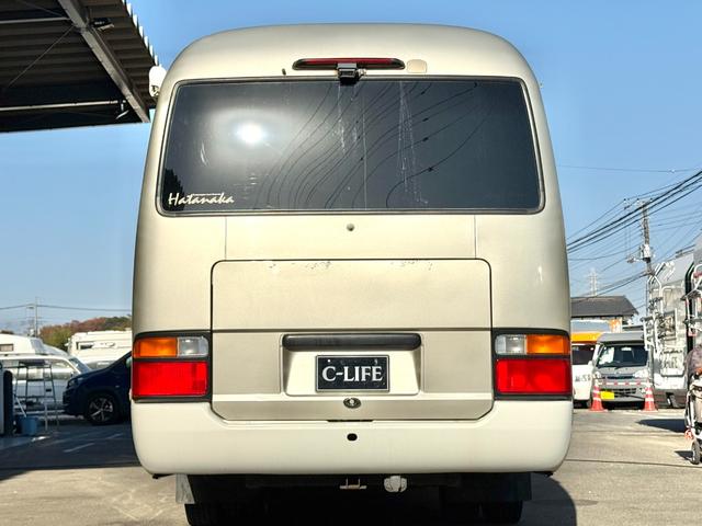 コースター 　キャンピングカーハタナカ製　オリジナルキャンパー　１０名乗車　ＮＯｘ・ＰＭ適合車　バスコン　リチウムイオンバッテリー　サイドオーニング　３０００Ｗインバーター　電子レンジ　テレビ　１２Ｖ冷蔵庫（20枚目）