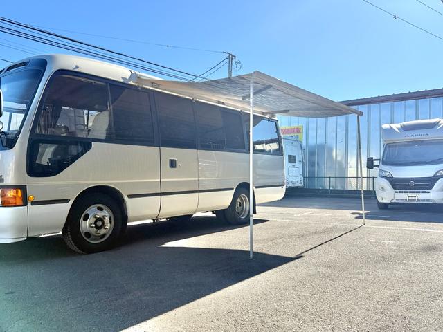 コースター 　キャンピングカーハタナカ製　オリジナルキャンパー　１０名乗車　ＮＯｘ・ＰＭ適合車　バスコン　リチウムイオンバッテリー　サイドオーニング　３０００Ｗインバーター　電子レンジ　テレビ　１２Ｖ冷蔵庫（78枚目）