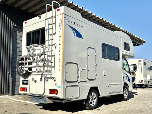 カムロード キャンピングワークス オルビス ユーロ ディーゼル レンタアップ車 タイベル交換済 家庭用エアコン FFヒータ- リアヒーター トリプルサブバッテリー サイドオーニング マルチルーム 電子レンジ(19枚目)
