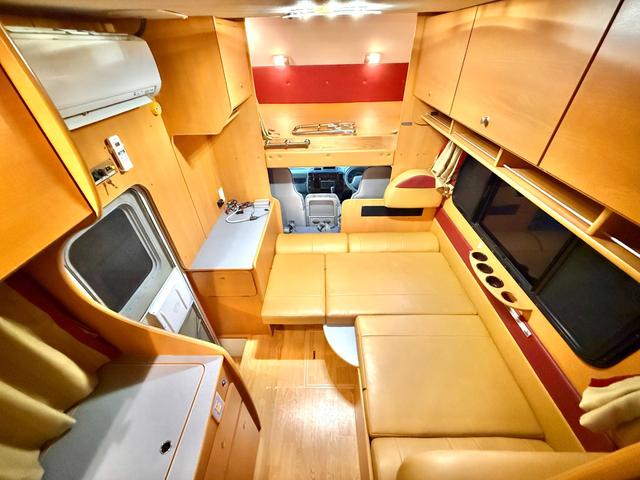 カムロード キャンピングワークス オルビス ユーロ ディーゼル レンタアップ車 タイベル交換済 家庭用エアコン FFヒータ- リアヒーター トリプルサブバッテリー サイドオーニング マルチルーム 電子レンジ(76枚目)
