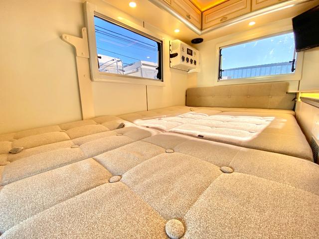 ハイゼットトラック JPスター ハッピー1プラス 4WD スマアシ 400Aリチウム 12Vクーラー FFヒーター 電動オーニング 3000Wインバーター サイクルキャリア マックスファン 冷蔵庫 電子レンジ ソーラーパネル 前後スタビ 前後ショック(5枚目)