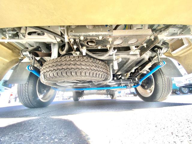 ハイゼットトラック JPスター ハッピー1プラス 4WD スマアシ 400Aリチウム 12Vクーラー FFヒーター 電動オーニング 3000Wインバーター サイクルキャリア マックスファン 冷蔵庫 電子レンジ ソーラーパネル 前後スタビ 前後ショック(29枚目)