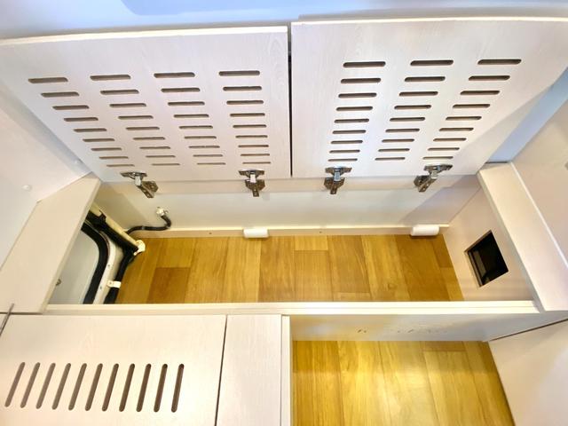 ハイゼットトラック JPスター ハッピー1プラス 4WD スマアシ 400Aリチウム 12Vクーラー FFヒーター 電動オーニング 3000Wインバーター サイクルキャリア マックスファン 冷蔵庫 電子レンジ ソーラーパネル 前後スタビ 前後ショック(56枚目)