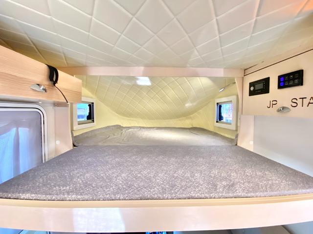 ハイゼットトラック JPスター ハッピー1プラス 4WD スマアシ 400Aリチウム 12Vクーラー FFヒーター 電動オーニング 3000Wインバーター サイクルキャリア マックスファン 冷蔵庫 電子レンジ ソーラーパネル 前後スタビ 前後ショック(61枚目)