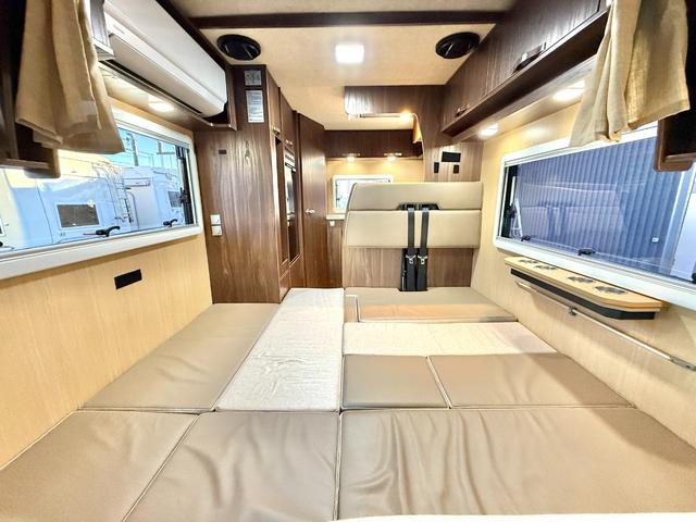 カムロード 　バンテック　コルドリーブス　ディーゼル４ＷＤ　ダブルタイヤ　ワンオーナー車　家庭用エアコン　ＦＦヒータ－　前後社外ショックアブソーバー　トリプルサブバッテリー　１５００Ｗインバーター　電子レンジ（13枚目）