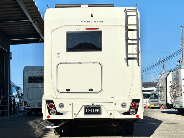 カムロード 　バンテック　コルドリーブス　ディーゼル４ＷＤ　ダブルタイヤ　ワンオーナー車　家庭用エアコン　ＦＦヒータ－　前後社外ショックアブソーバー　トリプルサブバッテリー　１５００Ｗインバーター　電子レンジ（19枚目）