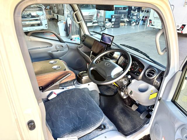 カムロード 　バンテック　コルドリーブス　ディーゼル４ＷＤ　ダブルタイヤ　ワンオーナー車　家庭用エアコン　ＦＦヒータ－　前後社外ショックアブソーバー　トリプルサブバッテリー　１５００Ｗインバーター　電子レンジ（46枚目）