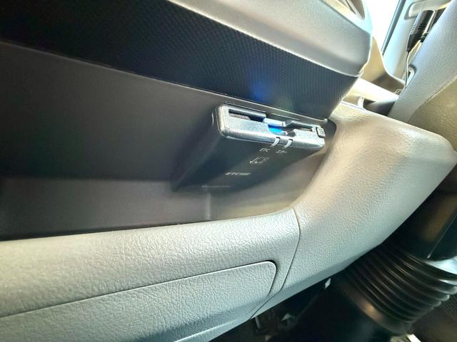 カムロード 　バンテック　コルドリーブス　ディーゼル４ＷＤ　ダブルタイヤ　ワンオーナー車　家庭用エアコン　ＦＦヒータ－　前後社外ショックアブソーバー　トリプルサブバッテリー　１５００Ｗインバーター　電子レンジ（58枚目）