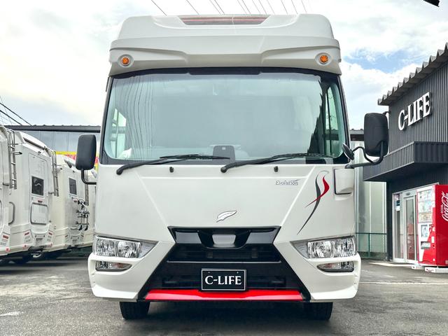 コースタービッグバン 　ナッツＲＶ　ボーダーバンクス　タイプＴ　エボリューション　後部オリジナルオーダー仕様　１０名乗車　家庭用エアコン　ＦＦヒーター　温水ボイラー　９０Ｌ給排水タンク　マルチルーム　カセットトイレ（20枚目）