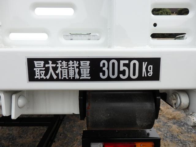 キャンター フラトップゼロ　積載３ｔ　ＡＴ車　ＮＥＷモデル　液晶メーター　左右アオリ開閉　ＮＥＷモデル　フル液晶ディスプレイ　純正バックモニター　ＬＥＤライト　衝突被害軽減ブレーキ　車線逸脱警報装置　メーカー保証継承付き　イージーアクセスキー（8枚目）