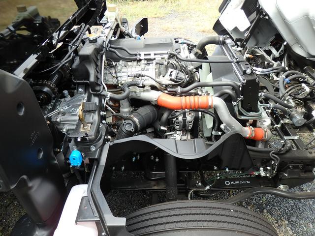 キャンター フラトップゼロ　積載３ｔ　ＡＴ車　ＮＥＷモデル　液晶メーター　左右アオリ開閉　ＮＥＷモデル　フル液晶ディスプレイ　純正バックモニター　ＬＥＤライト　衝突被害軽減ブレーキ　車線逸脱警報装置　メーカー保証継承付き　イージーアクセスキー（18枚目）