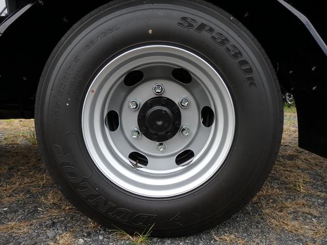 キャンター フラトップゼロ　積載３ｔ　ＡＴ車　ＮＥＷモデル　液晶メーター　左右アオリ開閉　ＮＥＷモデル　フル液晶ディスプレイ　純正バックモニター　ＬＥＤライト　衝突被害軽減ブレーキ　車線逸脱警報装置　メーカー保証継承付き　イージーアクセスキー（26枚目）