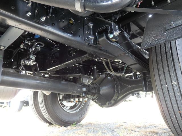 キャンター フラトップゼロ　積載３ｔ　ＡＴ車　ＮＥＷモデル　液晶メーター　左右アオリ開閉　ＮＥＷモデル　フル液晶ディスプレイ　純正バックモニター　ＬＥＤライト　衝突被害軽減ブレーキ　車線逸脱警報装置　メーカー保証継承付き　イージーアクセスキー（28枚目）
