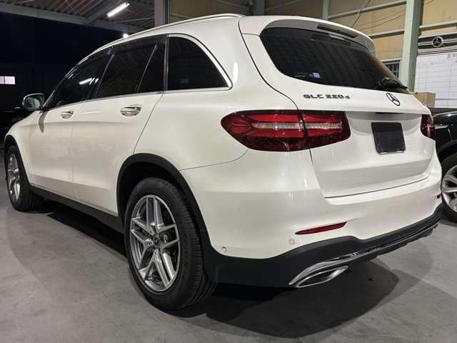 ＧＬＣ ＧＬＣ２２０ｄ　４マチックスポーツ　ディーゼルターボ　４ＷＤ　全周囲カメラ　ヘッドアップディスプレイ　電動シート　純正ナビ　ＥＴＣ　Ｂｌｕｅｔｏｏｔｈ　ルーフレール（4枚目）