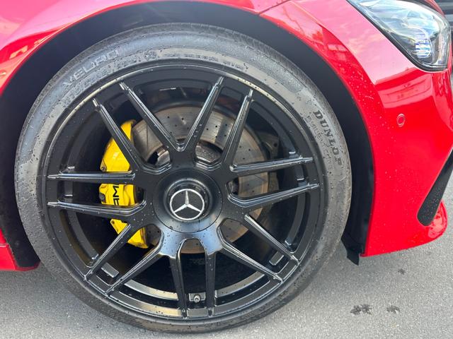 メルセデスＡＭＧ ＧＴ ４ドアクーペ